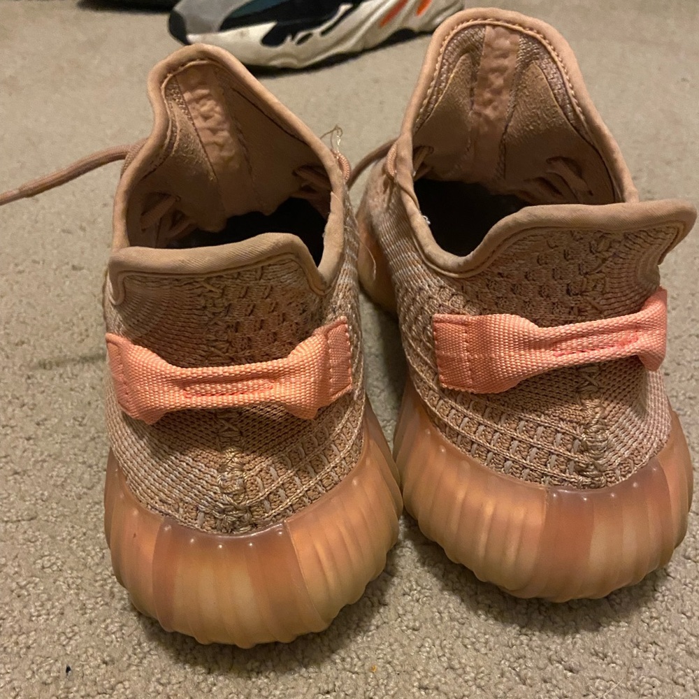 YEEZY 350 BOOST (CLAY)